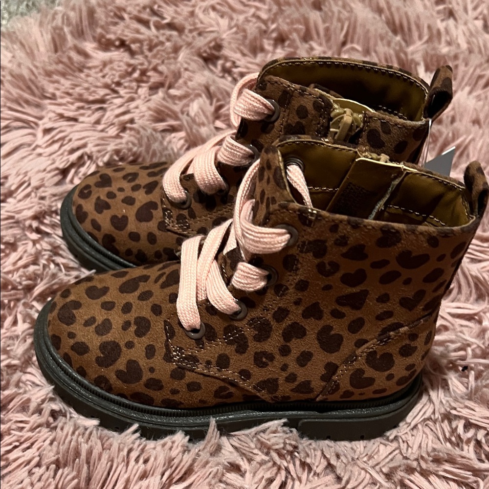 Cat & Jack Brown Leopard Print Kids Boots with Pink Laces
